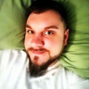 Meet your Posher, Logan